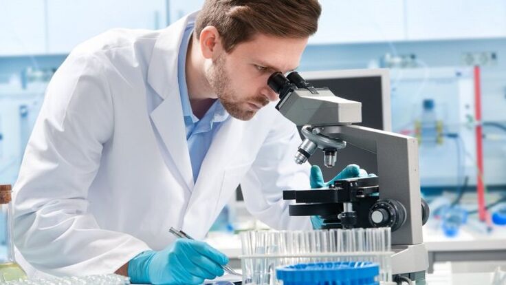 диагностика на човешки паразити под микроскоп